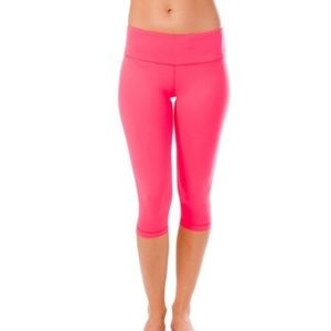Hot Pink Cropped Leggings